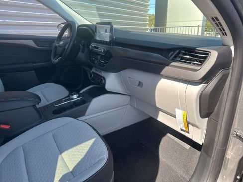 New 2026 Ford Escape Active FWD image 33