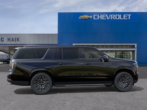 New 2026 Chevrolet Suburban RST w/ Comfort Package RWD image 5