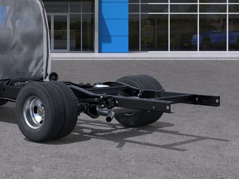 New 2025 Chevrolet Express 3500 Work Van w/ Power Convenience Package image 39