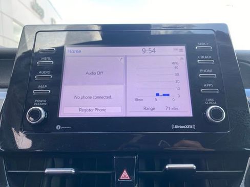 Used 2024 Toyota Camry SE image 21