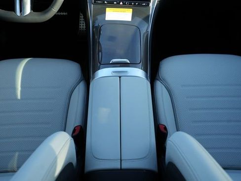 Used 2026 Mercedes-Benz GLC 300 4MATIC image 29