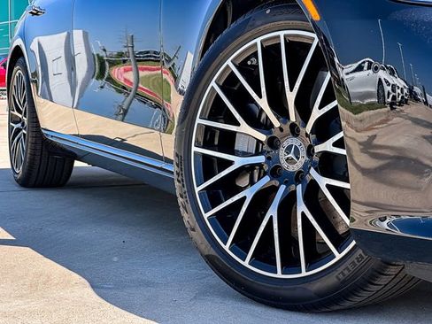 Certified 2025 Mercedes-Benz S 580 4MATIC Sedan image 2