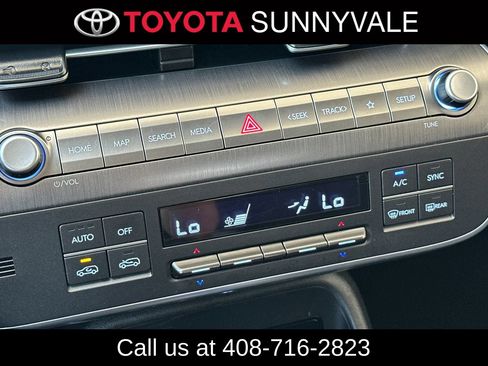 Used 2025 Hyundai Kona SEL AWD/4WD image 24