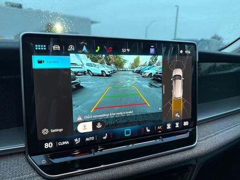 New 2025 Volkswagen Tiguan S image 9