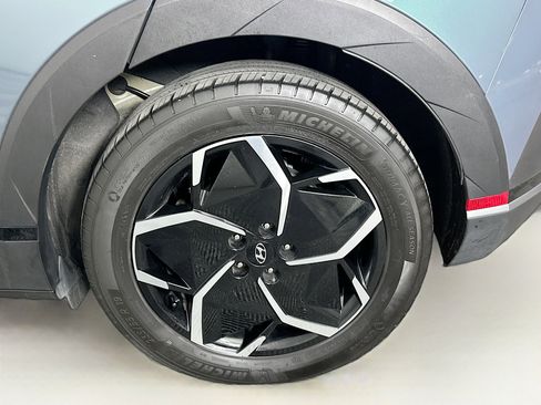 Used 2024 Hyundai Ioniq 5 SEL image 11