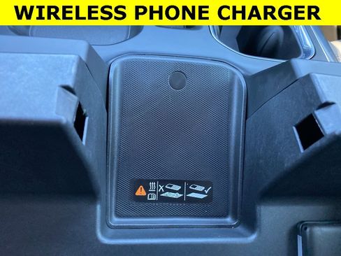 Used 2023 GMC Sierra 1500 SLT w/ SLT Premium Package image 20