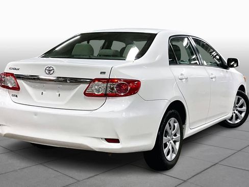 Used 2012 Toyota Corolla LE image 12
