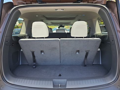 Certified 2025 Hyundai Santa Fe Limited image 13