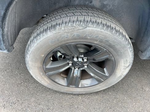 Used 2024 RAM 1500 Classic Warlock w/ Electronics Group AWD/4WD image 13