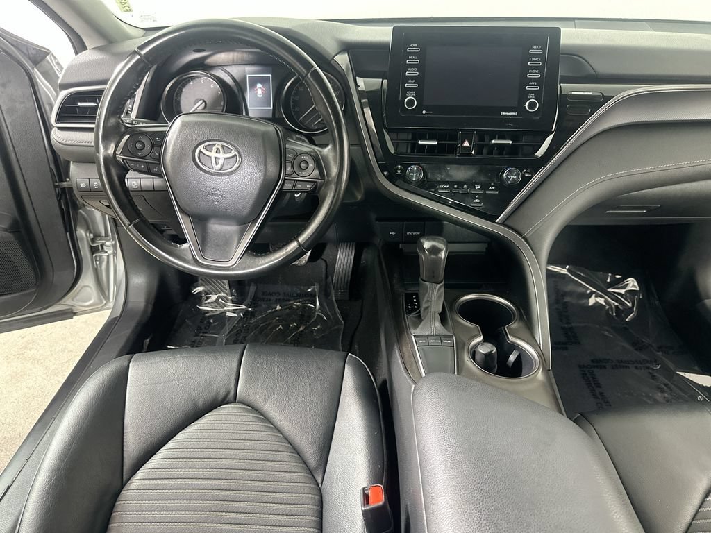 Used 2023 Toyota Camry SE FWD image 19