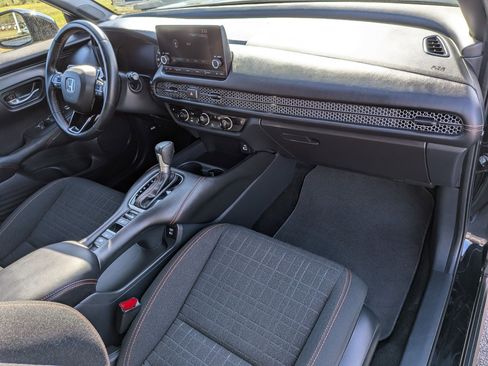 Used 2025 Honda HR-V Sport image 35