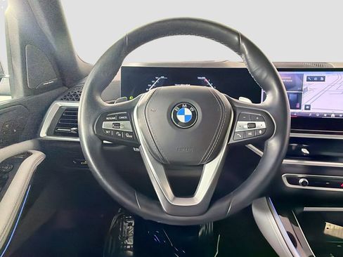 Used 2024 BMW X5 sDrive40i w/ Premium Package RWD image 11