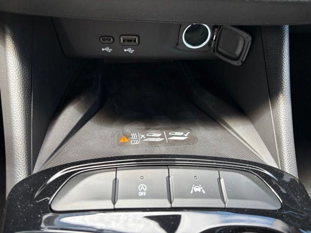 New 2026 Buick Envista Sport Touring w/ Convenience I Package FWD image 24