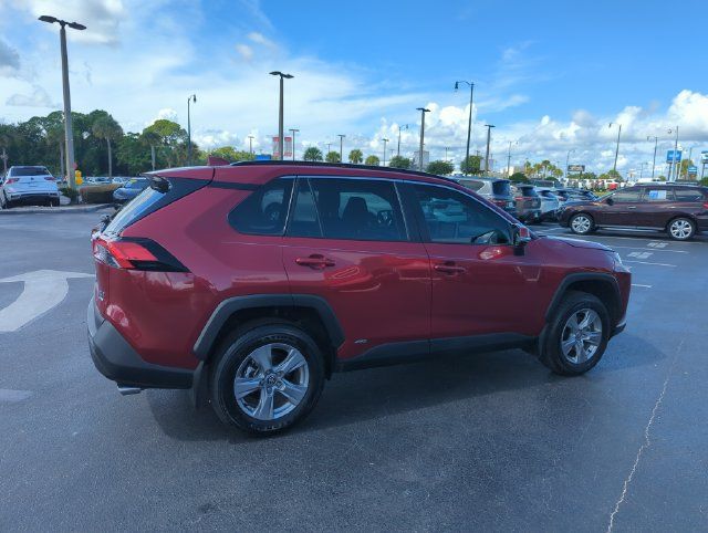Used 2025 Toyota RAV4 XLE w/ Convenience Package AWD/4WD image 5