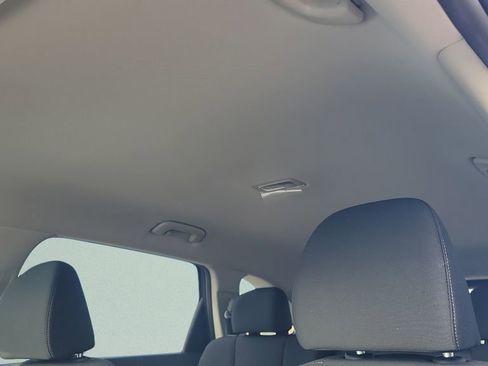 New 2026 Kia Sorento LX FWD image 28
