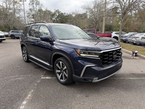 Certified 2023 Honda Pilot Elite image 1