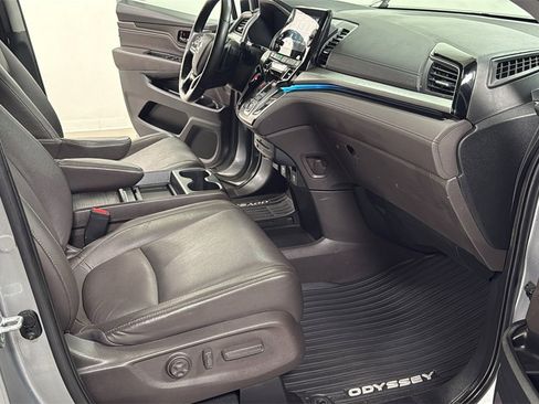 Used 2022 Honda Odyssey Touring image 19