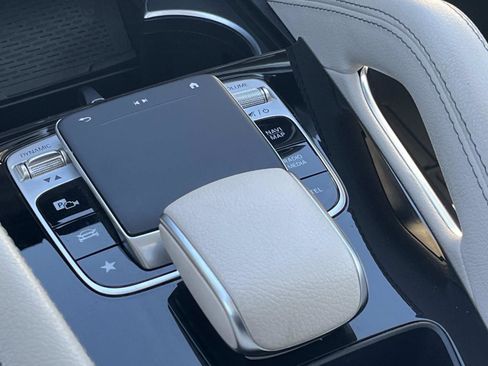 Used 2020 Mercedes-Benz GLE 350 image 30