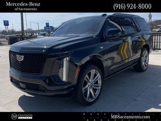 Used 2025 Cadillac Escalade Sport Platinum w/ LPO, Floor Liner Package video 1