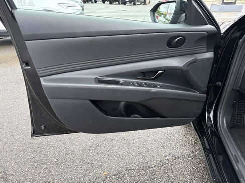 Used 2026 Hyundai Elantra Sport FWD image 19