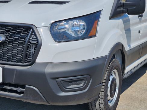 New 2025 Ford Transit 250 148 Medium Roof w/ Load Area Protection Package image 7