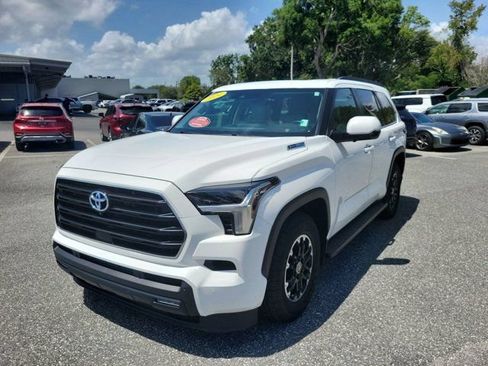 Certified 2024 Toyota Sequoia SR5 w/ SR5 Premium Package AWD/4WD image 14