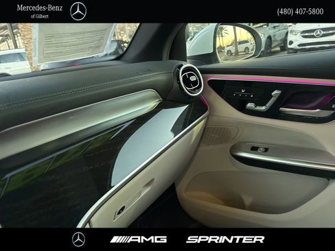 Certified 2025 Mercedes-Benz GLC 300 image 23