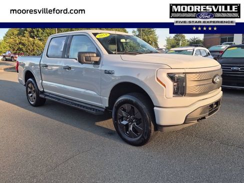 Used 2024 Ford F150 Lightning XLT AWD/4WD image 1