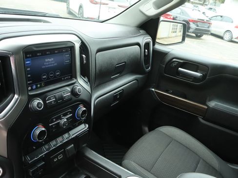 Used 2021 Chevrolet Silverado 1500 LT Trail Boss AWD/4WD image 23