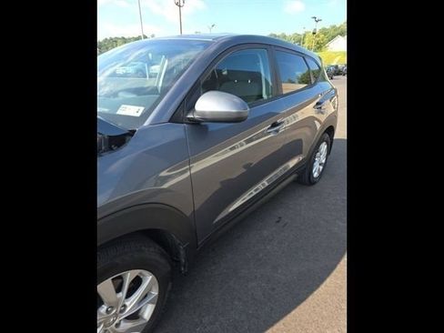 Used 2019 Hyundai Tucson SE AWD/4WD image 14