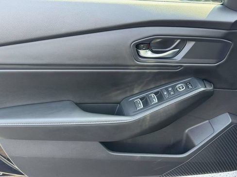 Certified 2025 Honda Accord Sport image 6