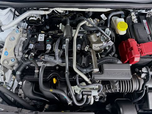 Used 2024 Nissan Sentra SV FWD image 39