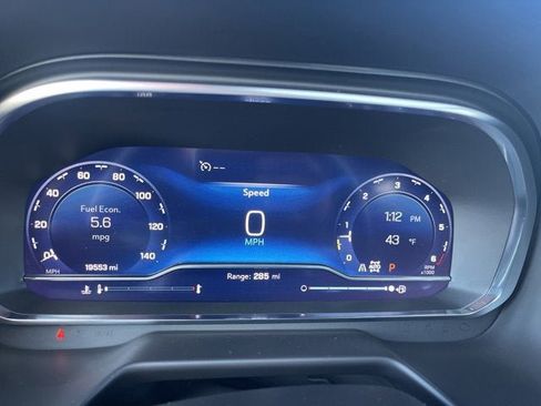 Used 2024 Chevrolet Tahoe Z71 image 15