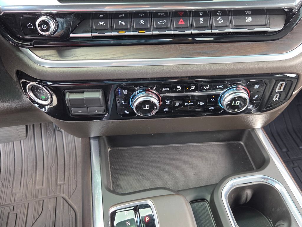 Certified 2026 GMC Sierra 1500 SLT w/ SLT Premium Plus Package AWD/4WD image 20