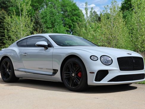 Used 2020 Bentley Continental GT image 14