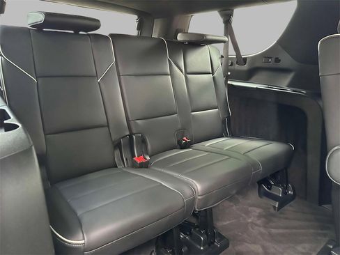 Certified 2024 Cadillac Escalade ESV Sport w/ LPO, ONYX Package image 17