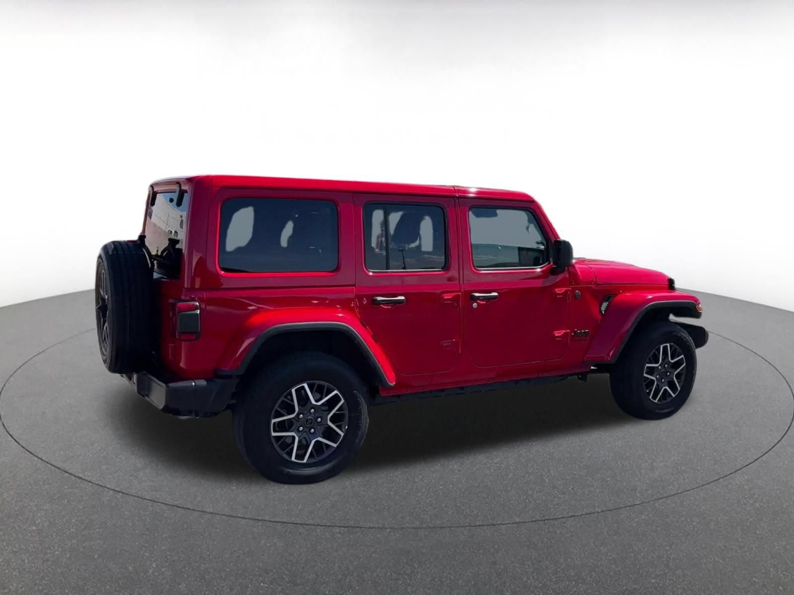Used 2025 Jeep Wrangler Unlimited Sahara AWD/4WD image 14
