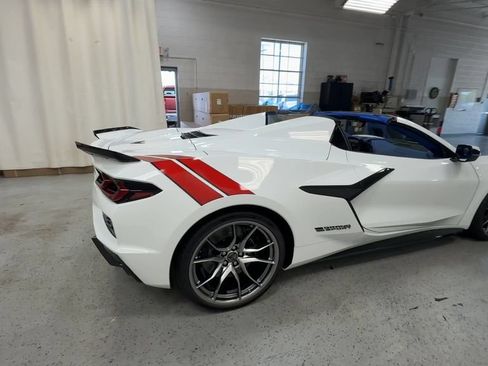 New 2027 Chevrolet Corvette Grand Sport w/ Grand Sport Launch Edition RWD image 8