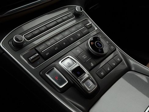 Used 2023 Hyundai Santa Fe Calligraphy image 28