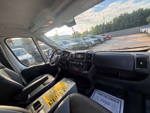 Used 2018 RAM ProMaster 3500 w/ Interior Convenience Group FWD image 13