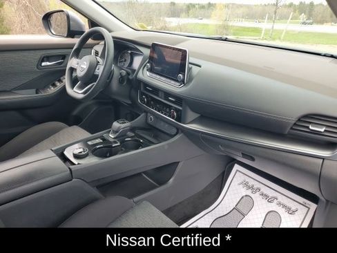 Certified 2023 Nissan Rogue SV AWD/4WD image 12
