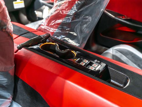 Used 2025 Karma Revero Luxury image 32