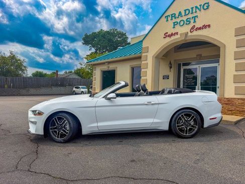 Used 2019 Ford Mustang Premium RWD image 21