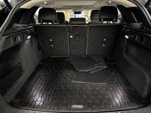 Used 2021 Jaguar F-PACE S image 48