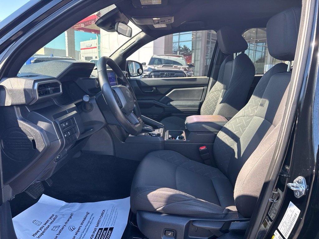 Certified 2024 Toyota Tacoma SR AWD/4WD image 12