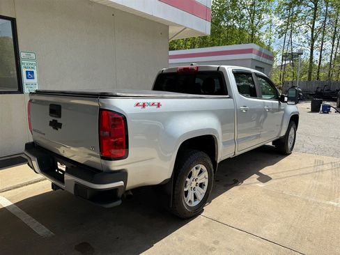 Used 2019 Chevrolet Colorado LT w/ LT Convenience Package AWD/4WD image 3