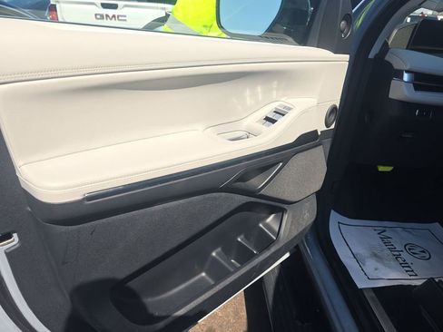 Used 2025 Lincoln Navigator L Reserve image 15