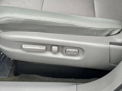 Used 2015 Honda Pilot SE image 9