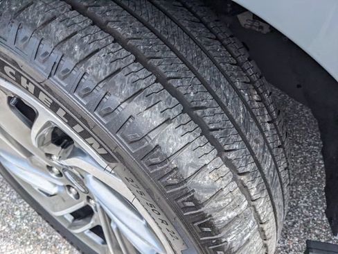 Used 2025 Lincoln Navigator Reserve AWD/4WD image 39