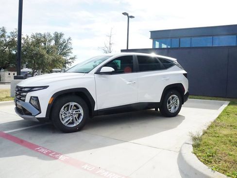 New 2026 Hyundai Tucson SE FWD image 4